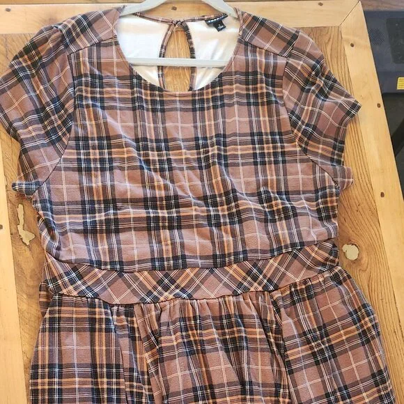 Vintage Neutral Tartan Plaid - Picture 4 of 7